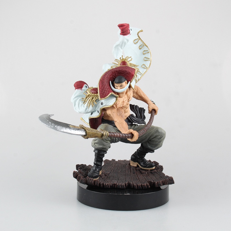 Figurine Barbe Blanche (Jeune) - One Piece™ en livraison gratuite